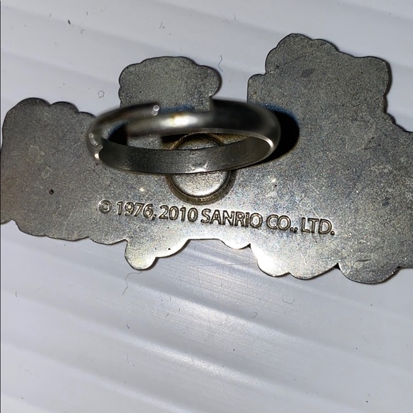 Hello kitty knuckle ring - Picture 3 of 3